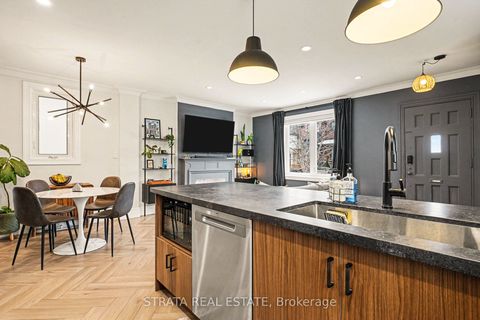 10 Marquis Avenue Toronto ON M8X 1V4