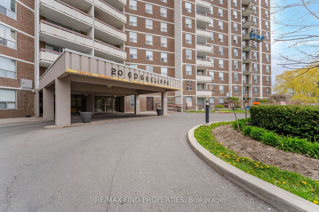 Photo of 20 Edgecliffe Golfway #403, Toronto, ON M3C 3A4 (MLS # C12604318)