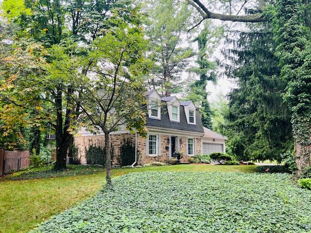 206 Rossmore Boulevard