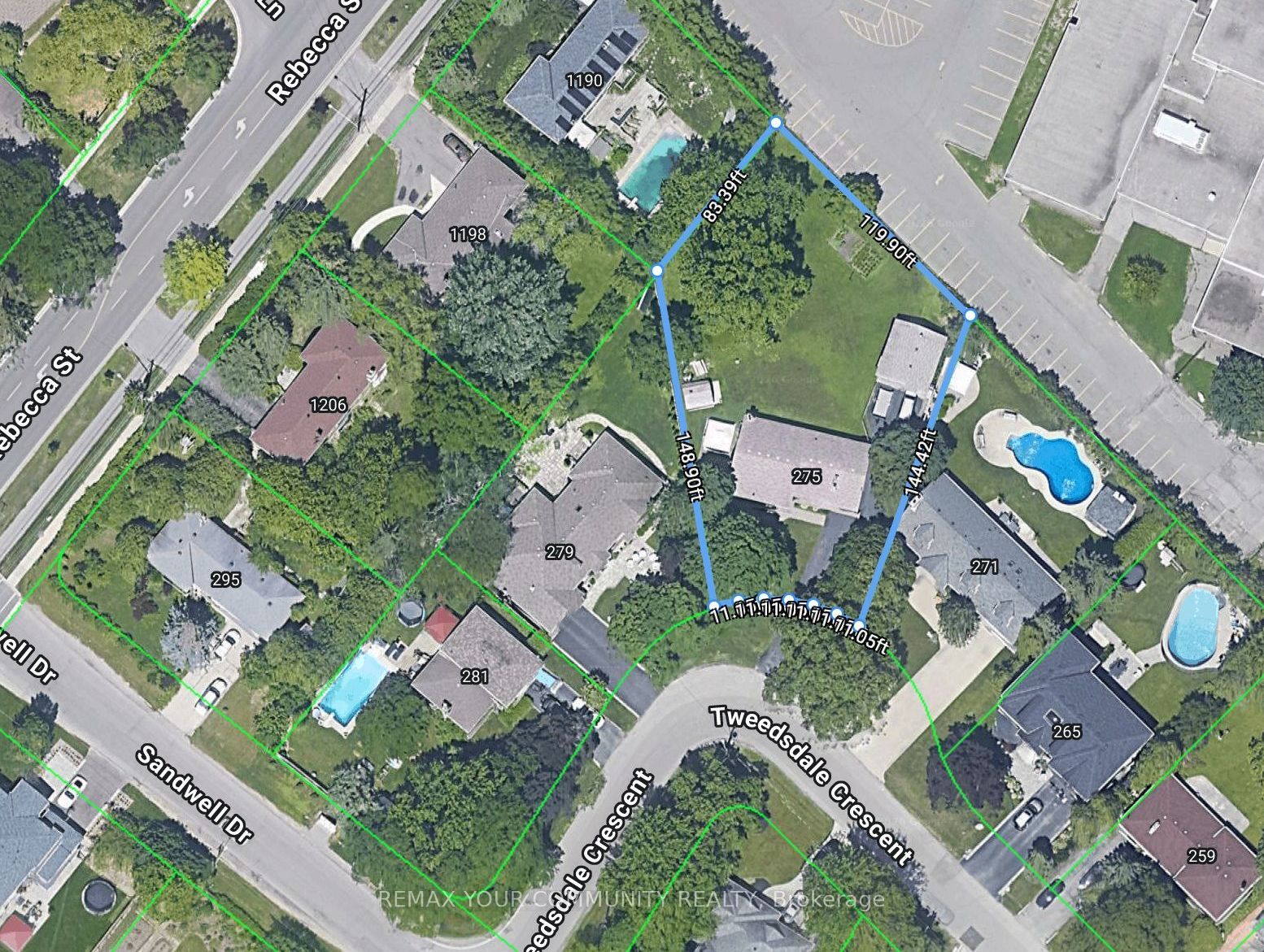 275 Tweedsdale Crescent