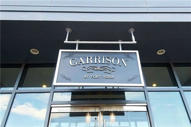 169 Fort York Boulevard 528