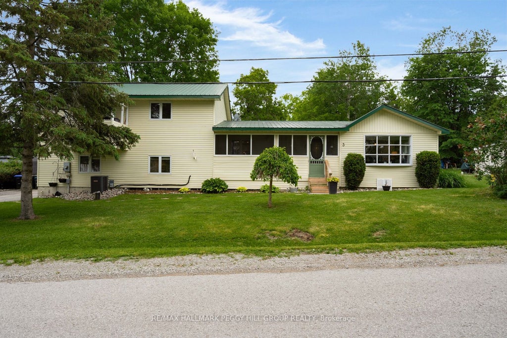 Photo of 3 Earldom Boulevard, Tay, ON L0K 1R0 (MLS # S13446202)