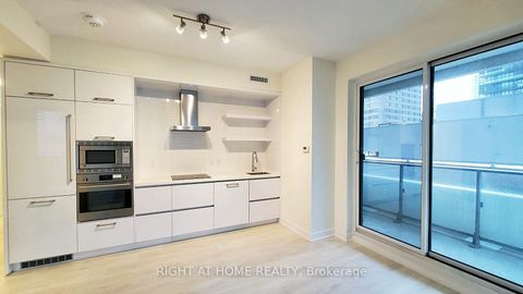 Photo of 2221 Yonge Street #902, Toronto, ON M4S 0B8 (MLS # C12327891)