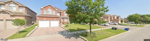 33 Townley Avenue Markham ON L3S 3S3