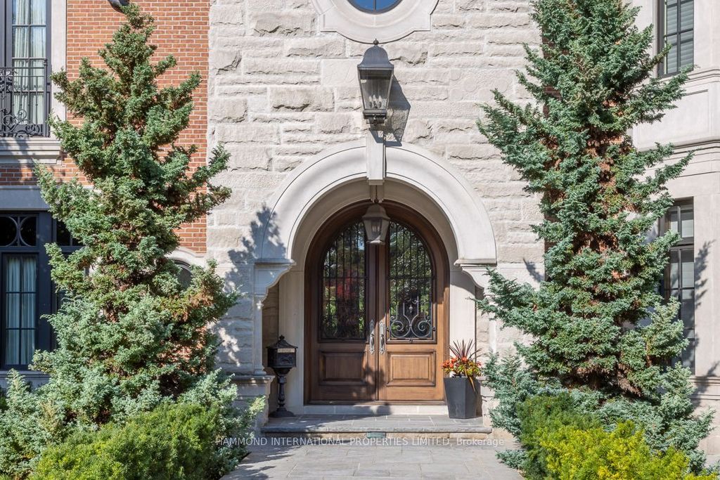 Photo of 43 North Drive, Toronto, ON M9A 4R1 (MLS # W12275493)