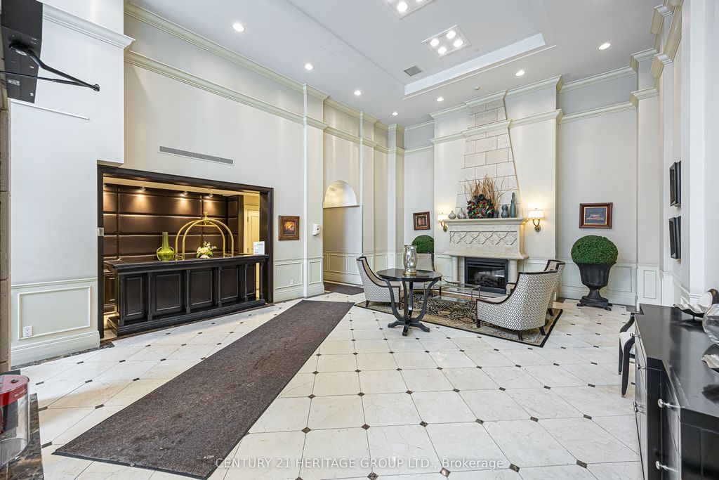 Photo of 310 Red Maple Road, Richmond Hill, ON L4C 0T7 (MLS # N12780770)