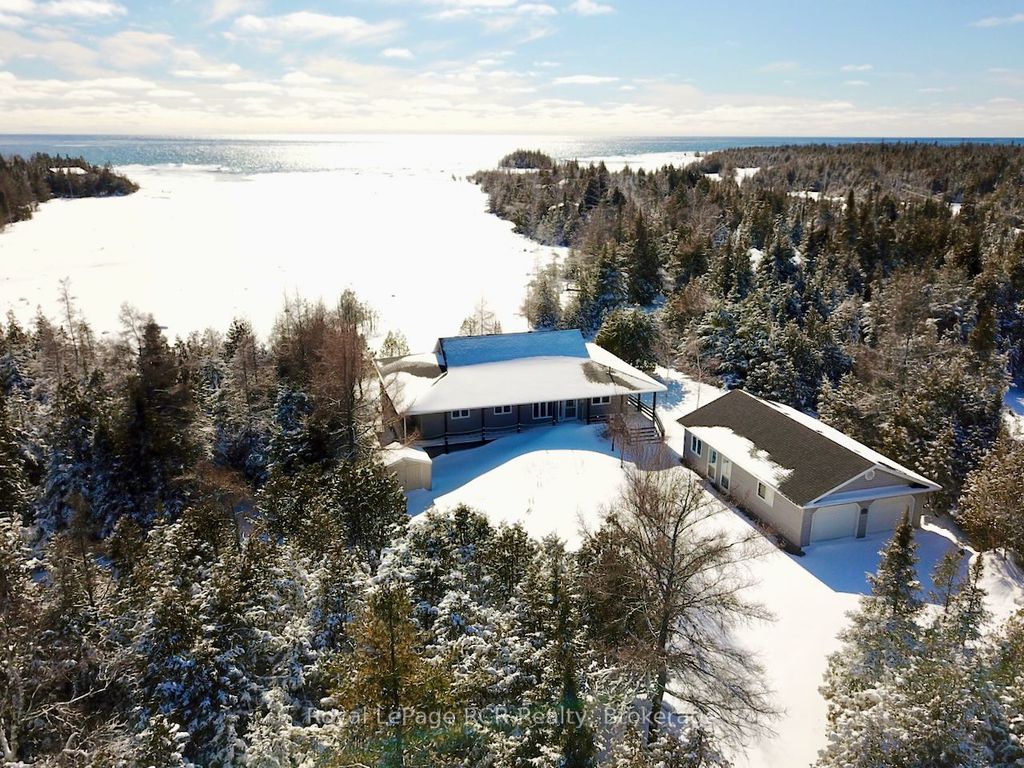 Photo of 34 HATT Street, Northern Bruce Peninsula, ON N0H 2R0 (MLS # X12912866)