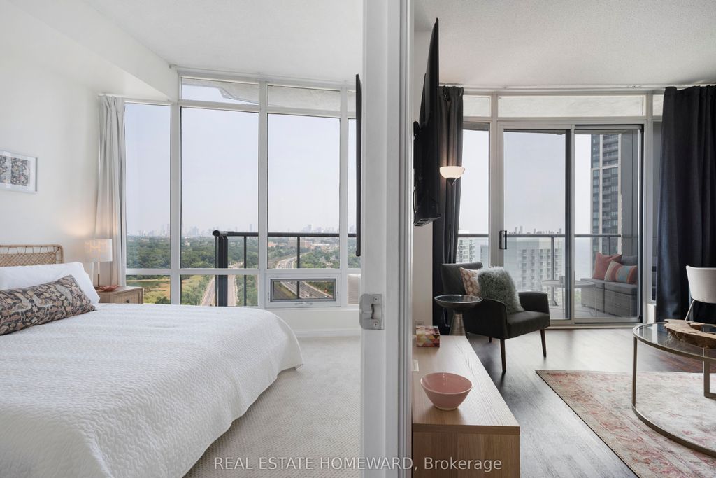 Photo of 15 Windermere Avenue #2107, Toronto, ON M6S 5A2 (MLS # W12332637)