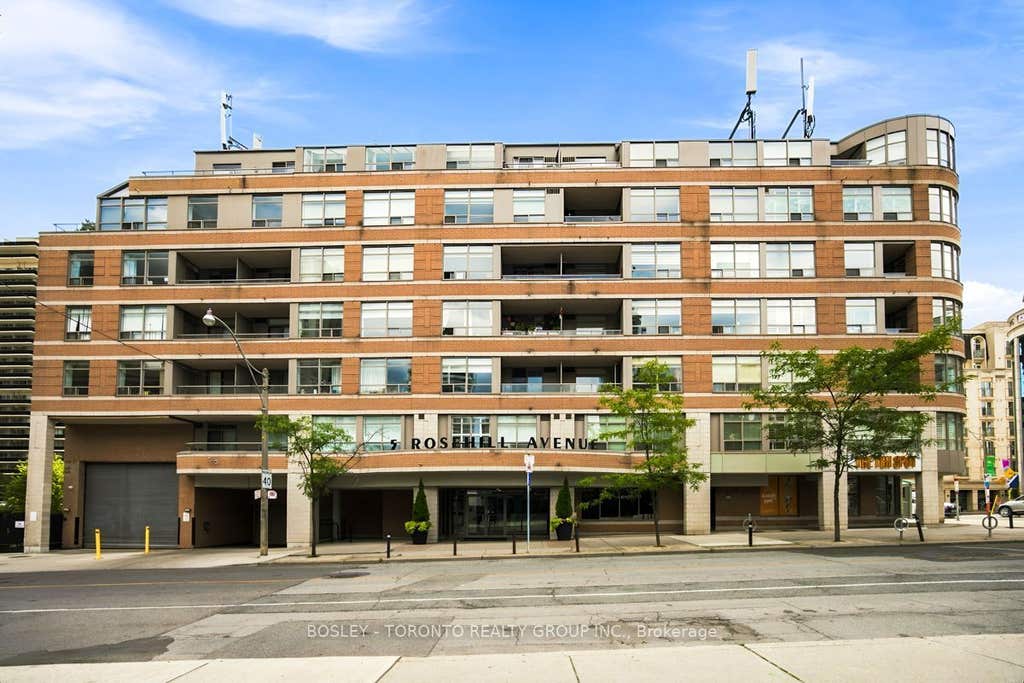 Photo of 5 Rosehill Avenue #808, Toronto, ON M4T 3A6 (MLS # C13713378)