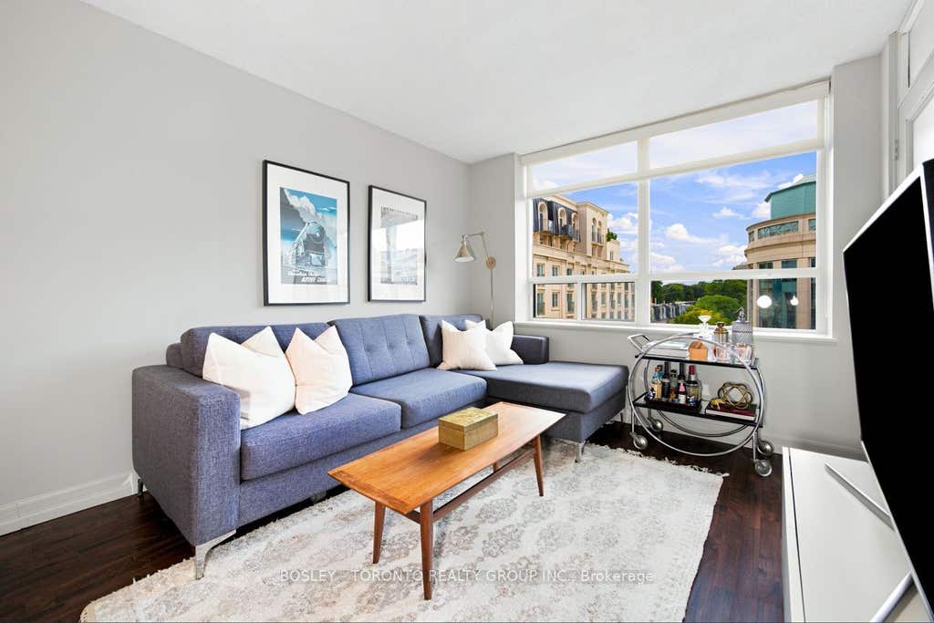 Photo of 5 Rosehill Avenue #808, Toronto, ON M4T 3A6 (MLS # C13713378)