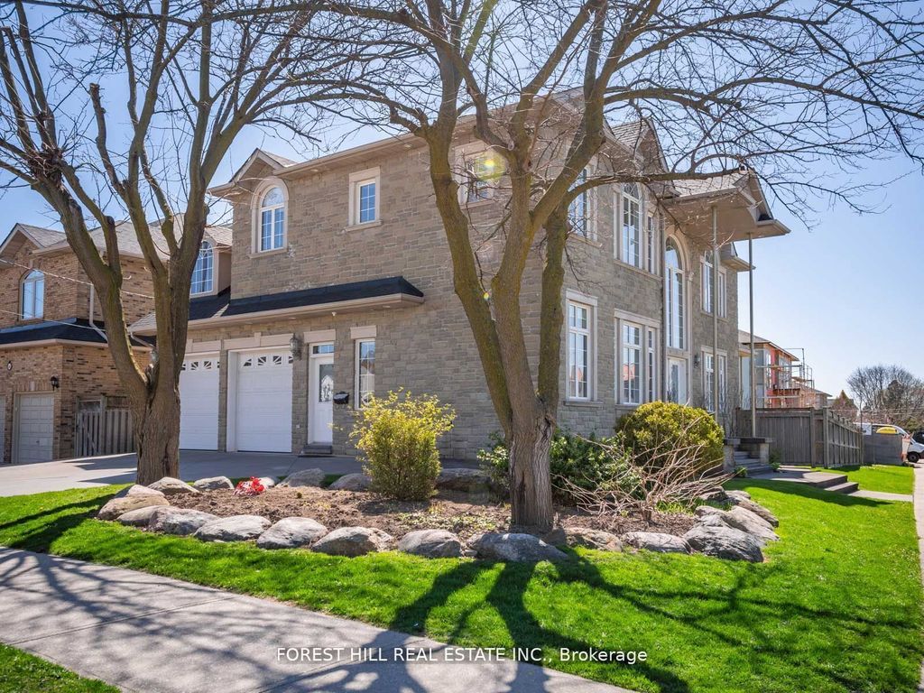 Photo of 18 Highland Hill, Toronto, ON M6A 2P8 (MLS # W12403934)