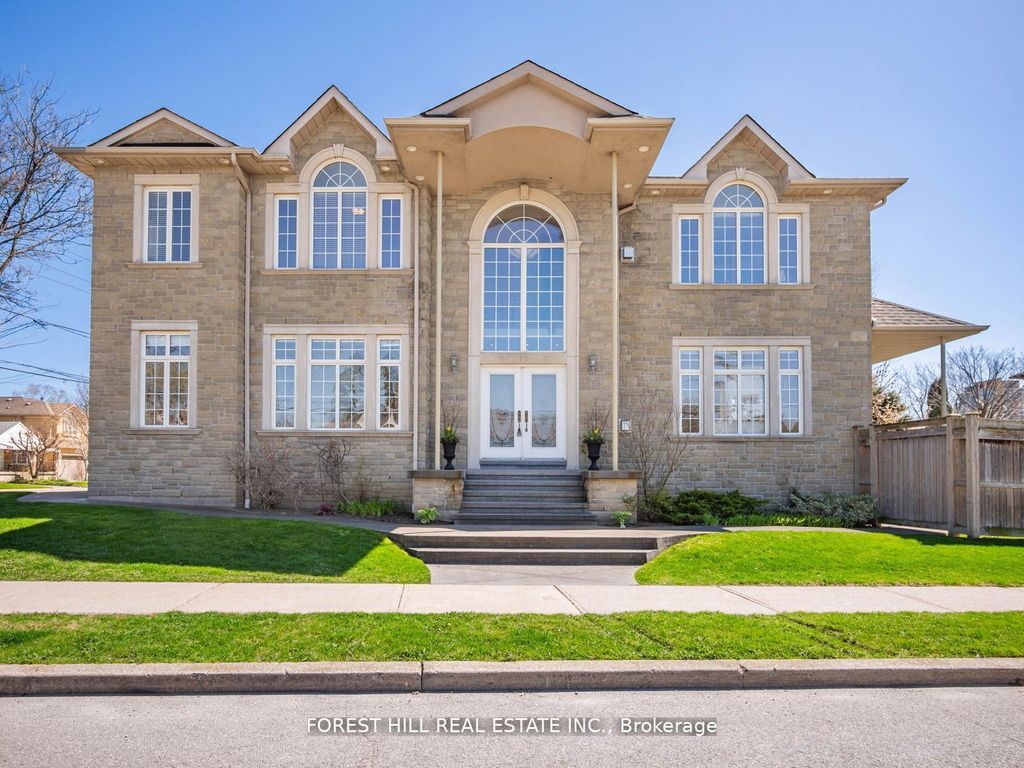 Photo of 18 Highland Hill, Toronto, ON M6A 2P8 (MLS # W12403934)