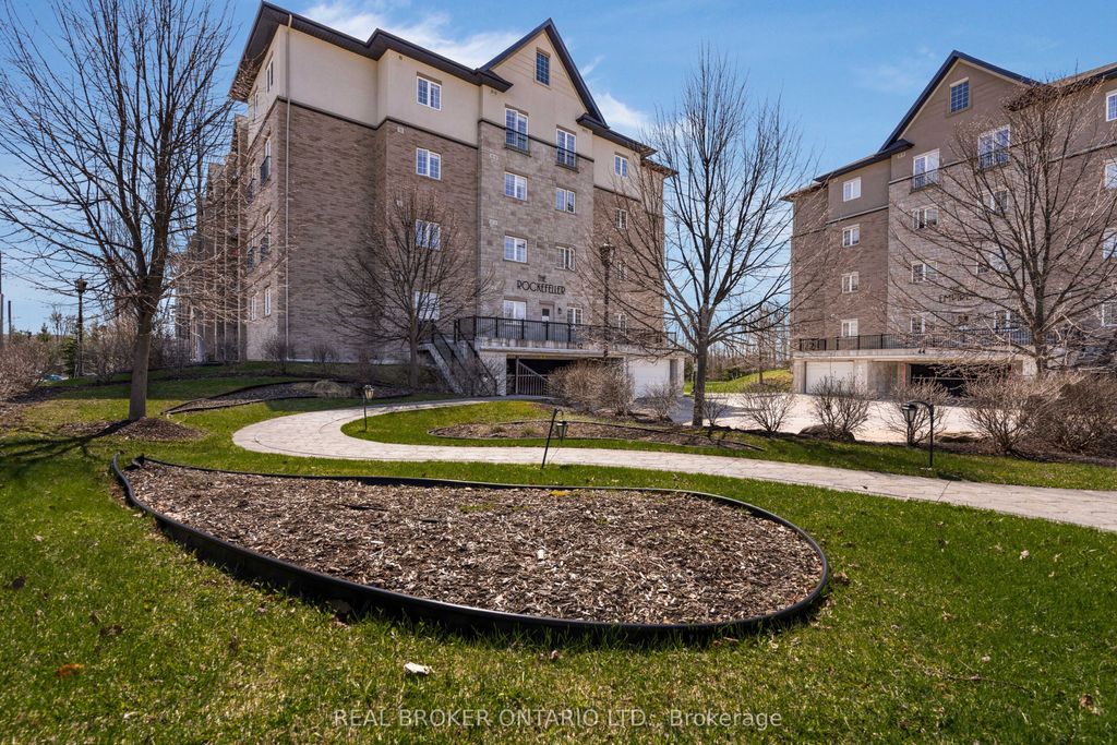 Photo of 42 Ferndale Drive S #108, Barrie, ON L4N 2M5 (MLS # S13063314)