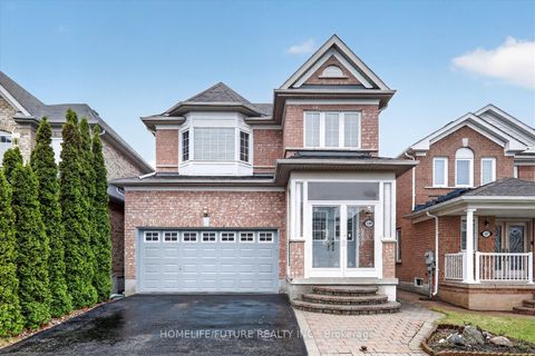 149 Peshawar Avenue Markham ON L3R 0W8