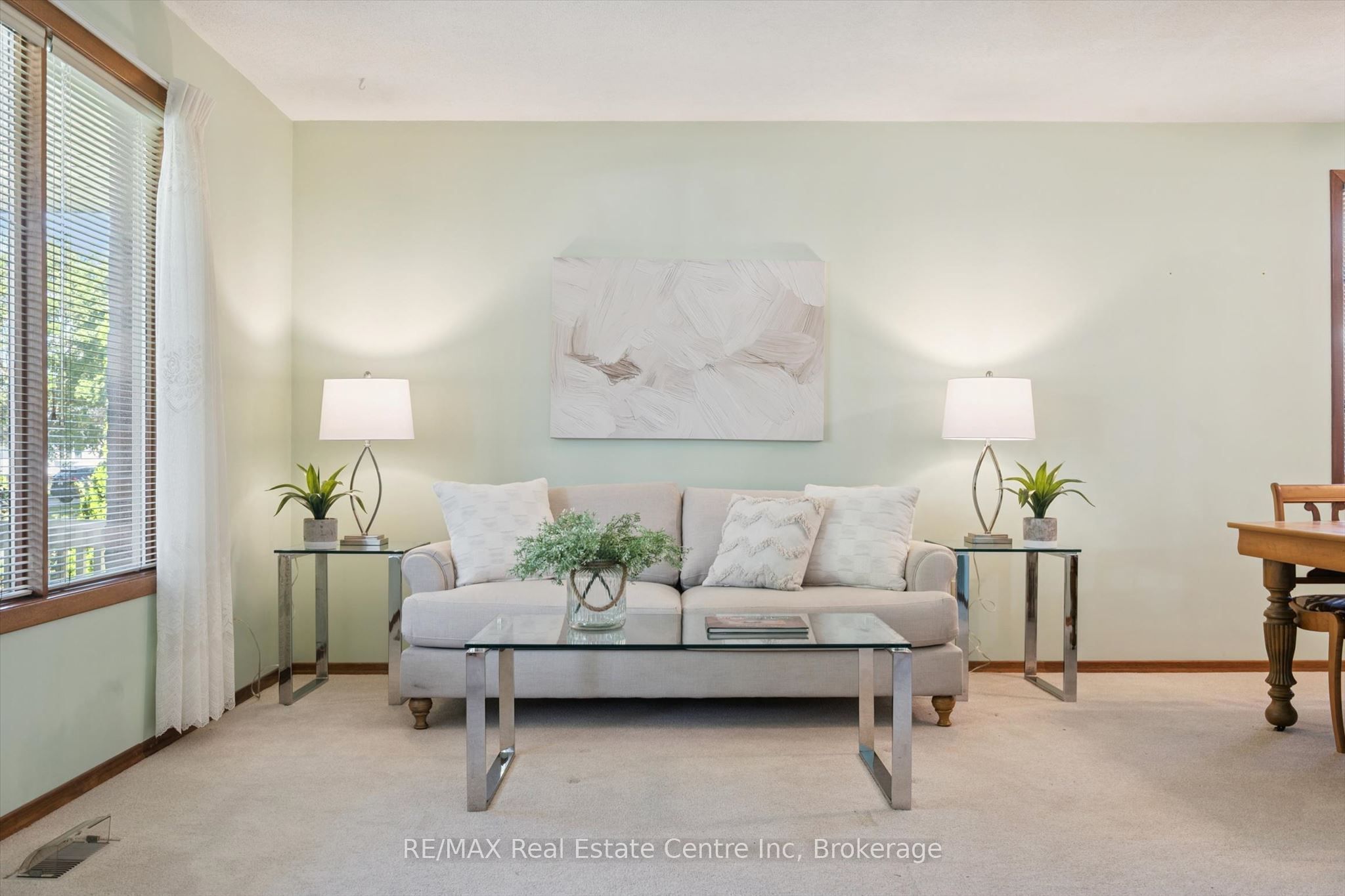 7 Countryside Crescent