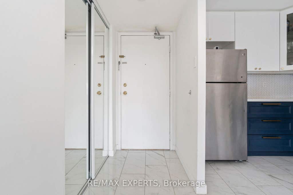 Photo of 10 Martha Eaton Way #803, Toronto, ON M6M 5B3 (MLS # W13477942)