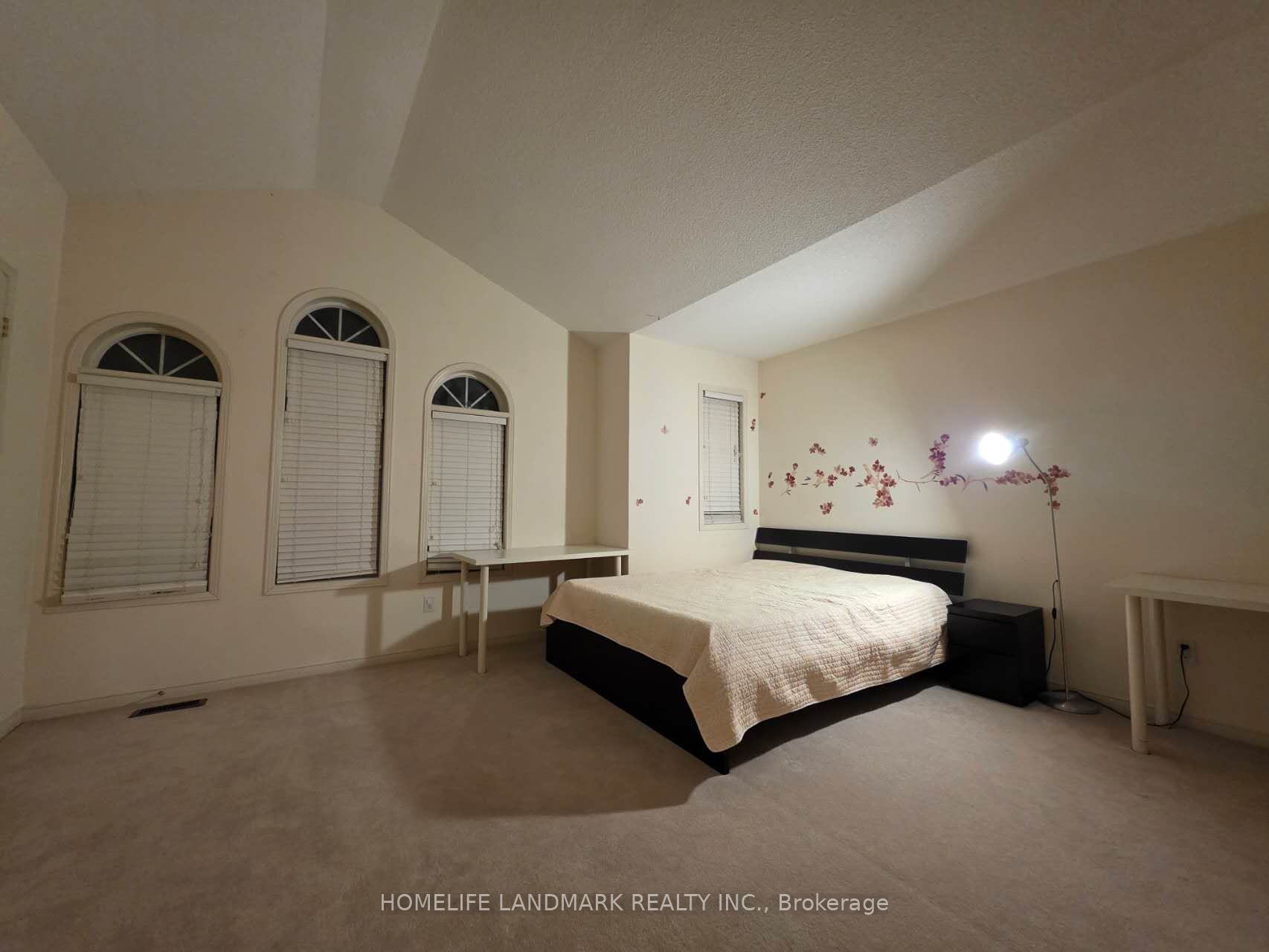 22 Maffey Crescent Rooms