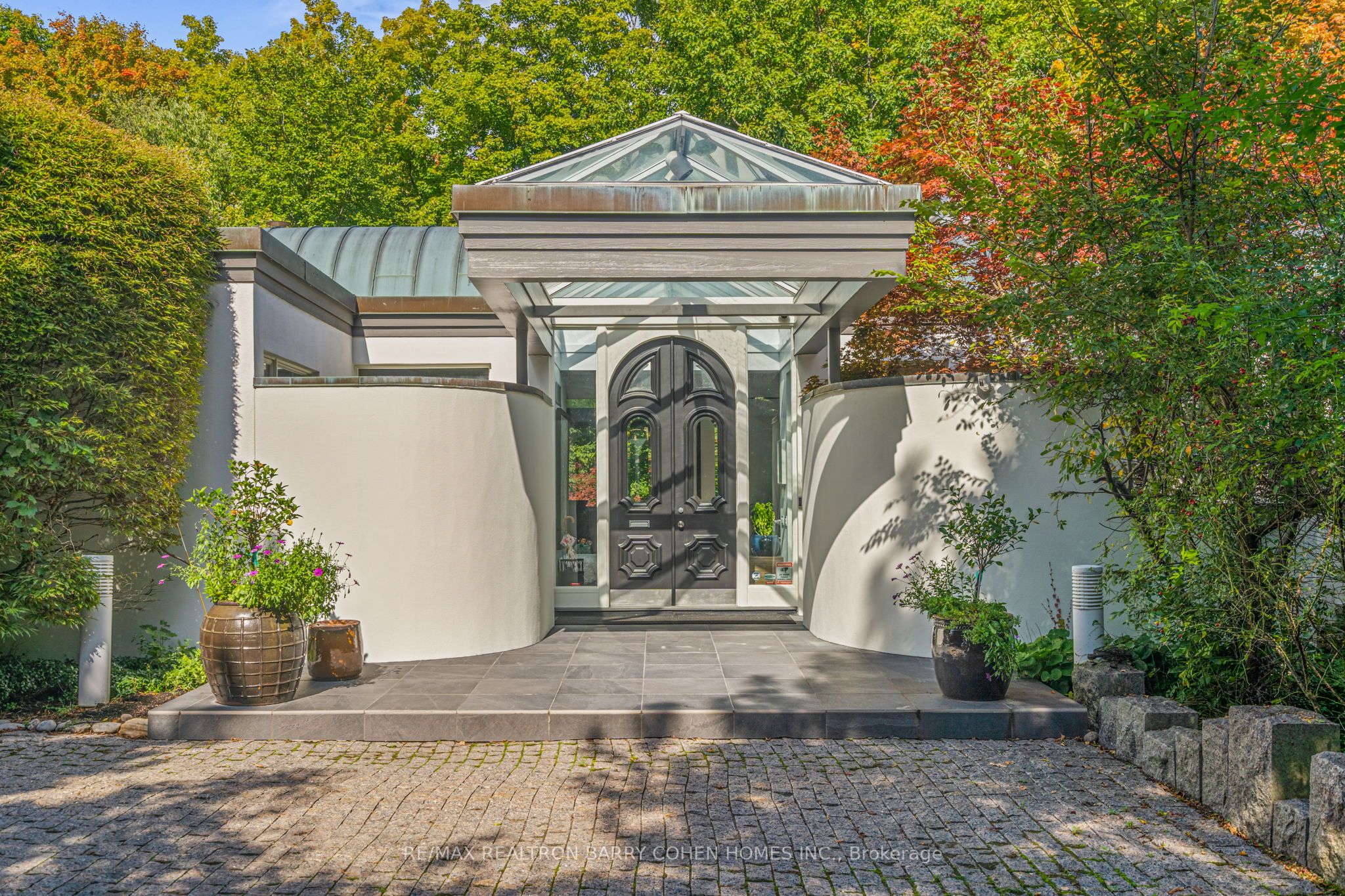 18 Timberglade Court