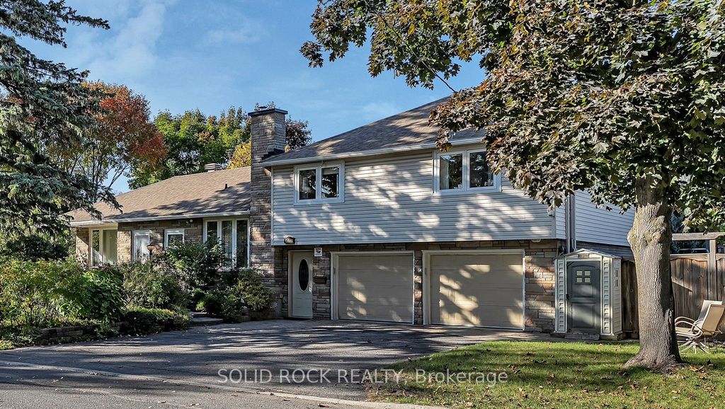 Photo of 471 Tillbury Avenue, Carlingwood - Westboro and Area, ON K2A 0Y6 (MLS # X12450817)