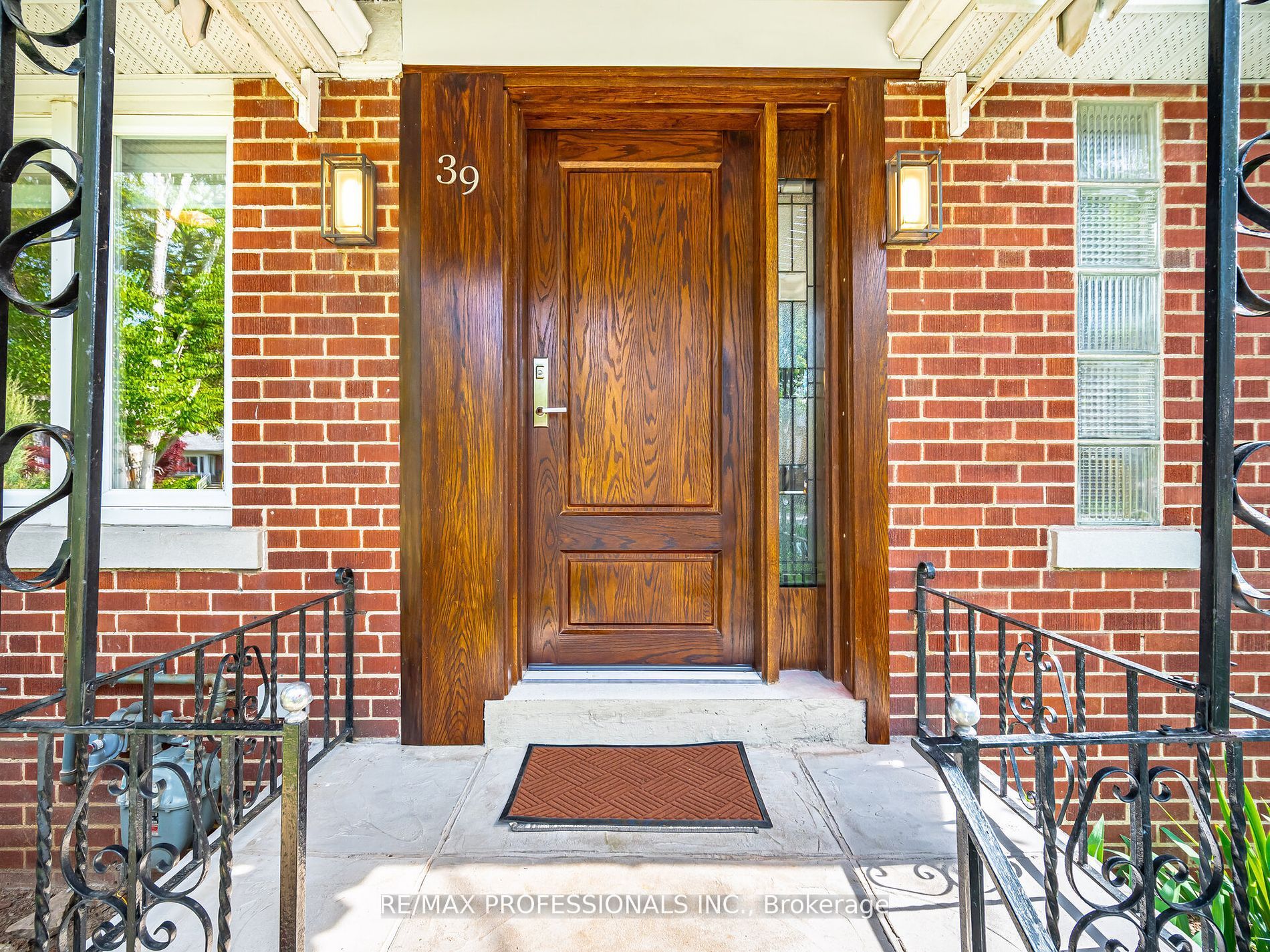 39 Old Oak Road