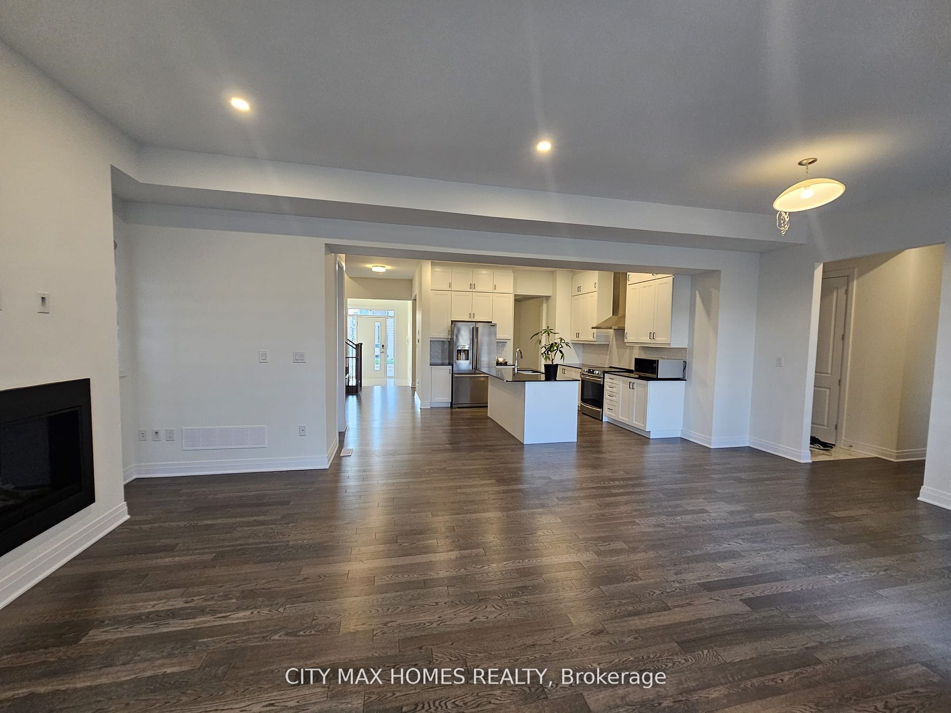 3240 Mariner Passage N/A