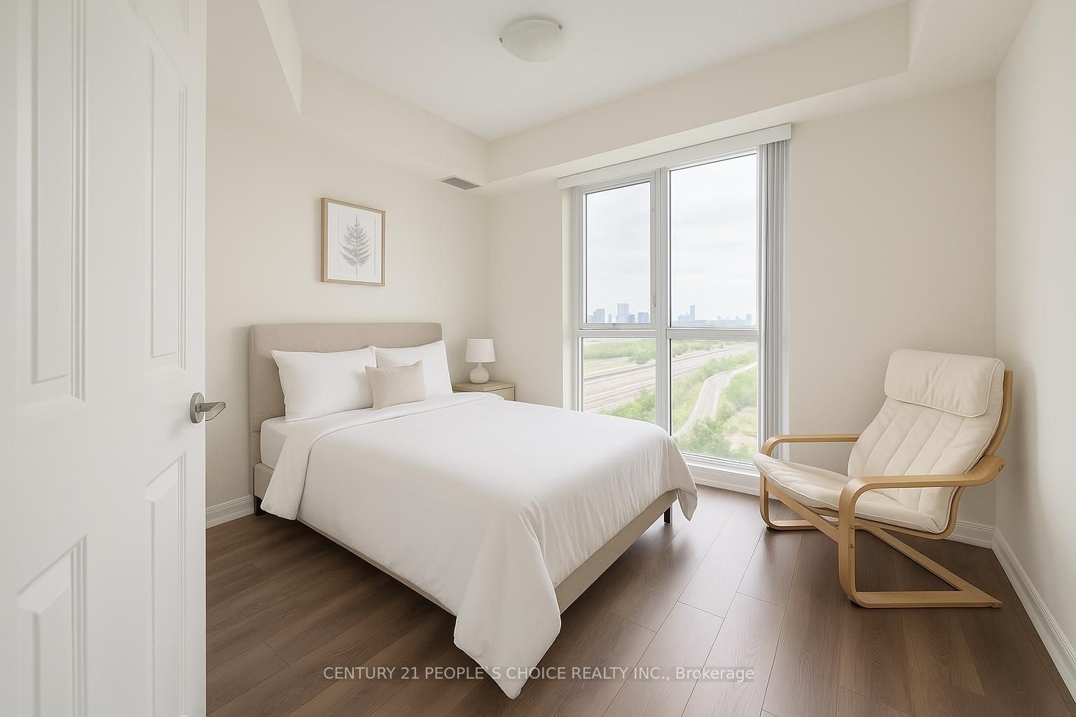 349 Rathburn Road W 1706
