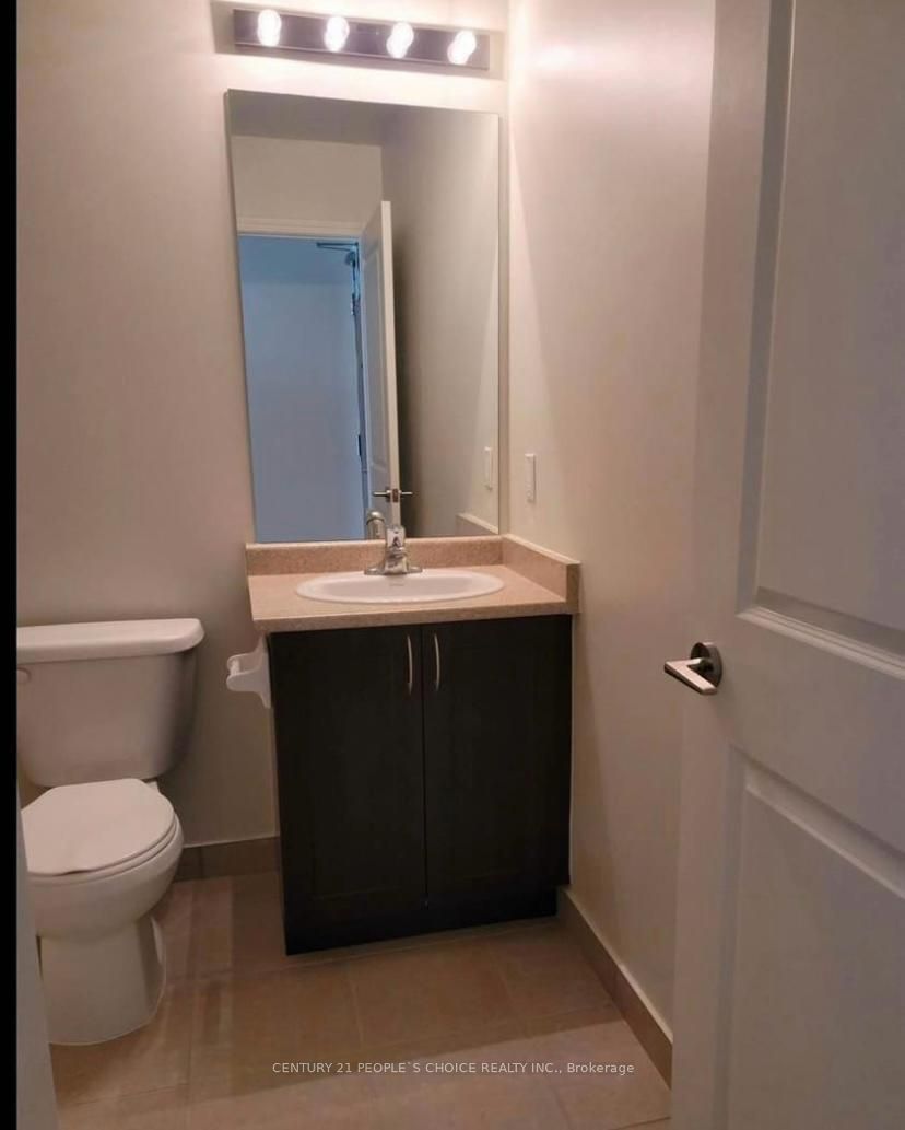 349 Rathburn Road W 1706