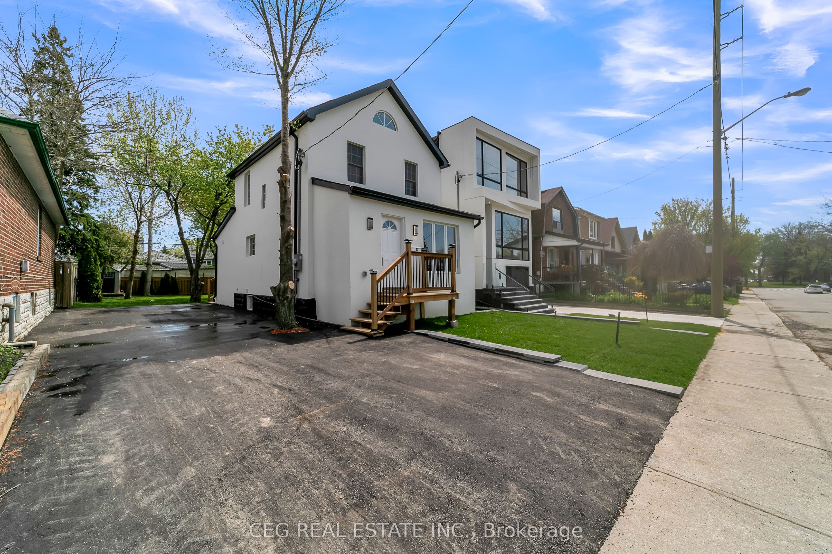 23 16th Street