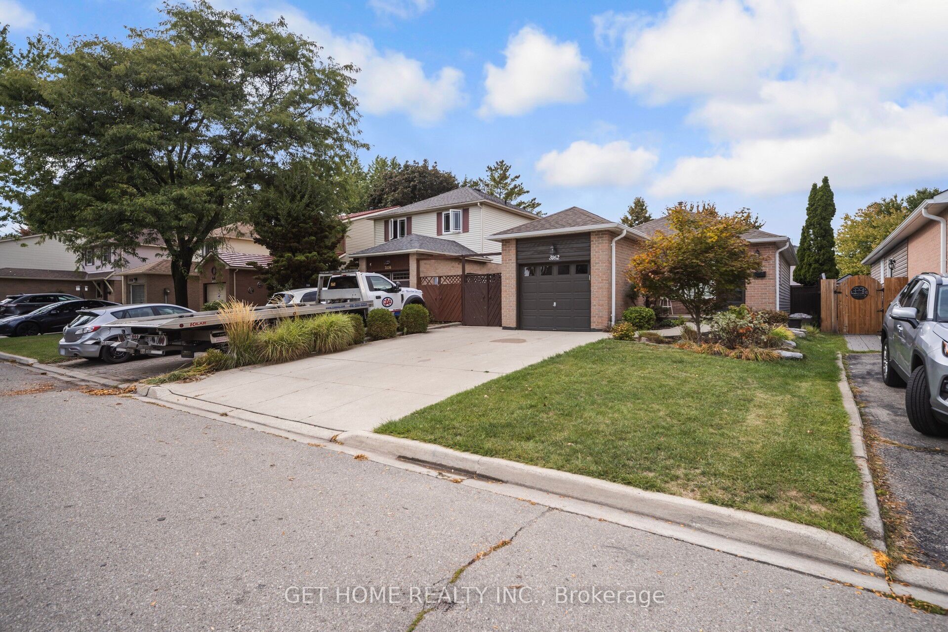 3162 Cantelon Crescent