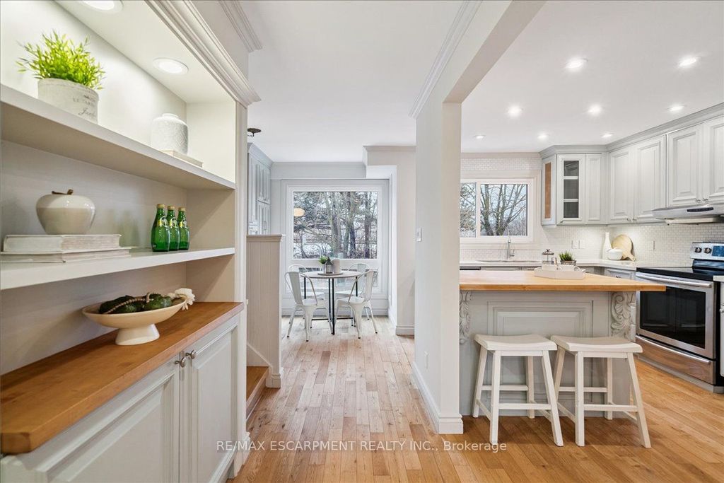 Photo of 915 Inverhouse Drive #80, Mississauga, ON L5J 4B2 (MLS # W12676698)