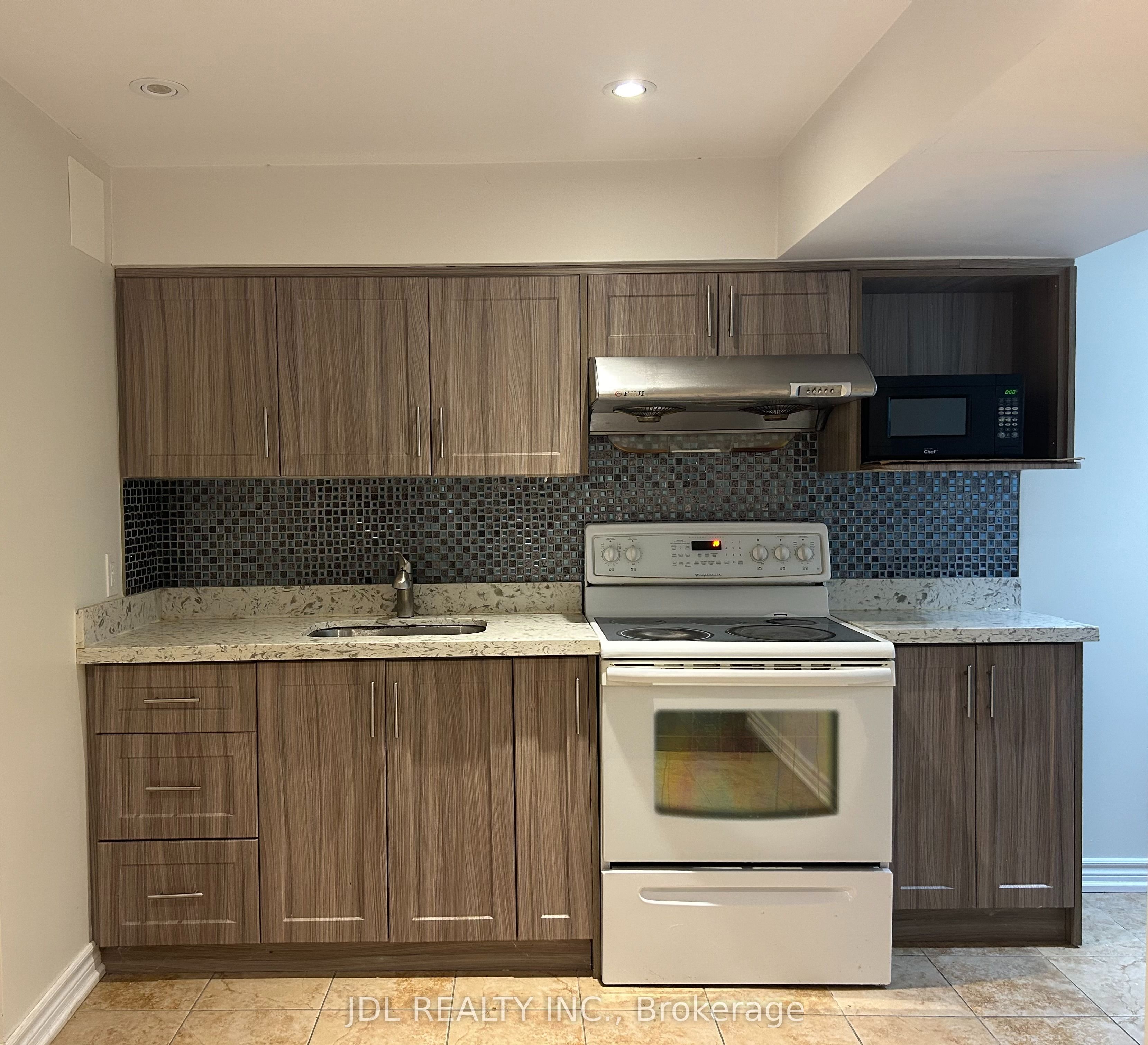 36 Bendamere Cres Crescent Entire Two-Bedroom Bsmt