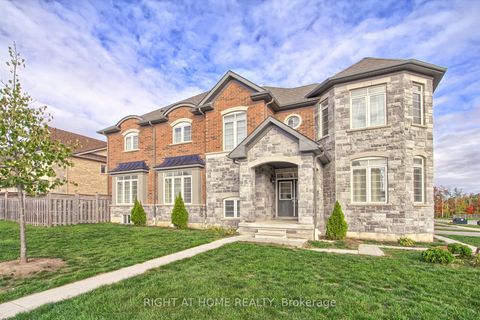 Photo of 2236 Lozenby Street, Innisfil, ON L9S 0M8 (MLS # N12469953)