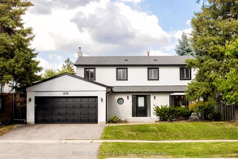 679 Village Parkway Markham ON L3R 2Y4