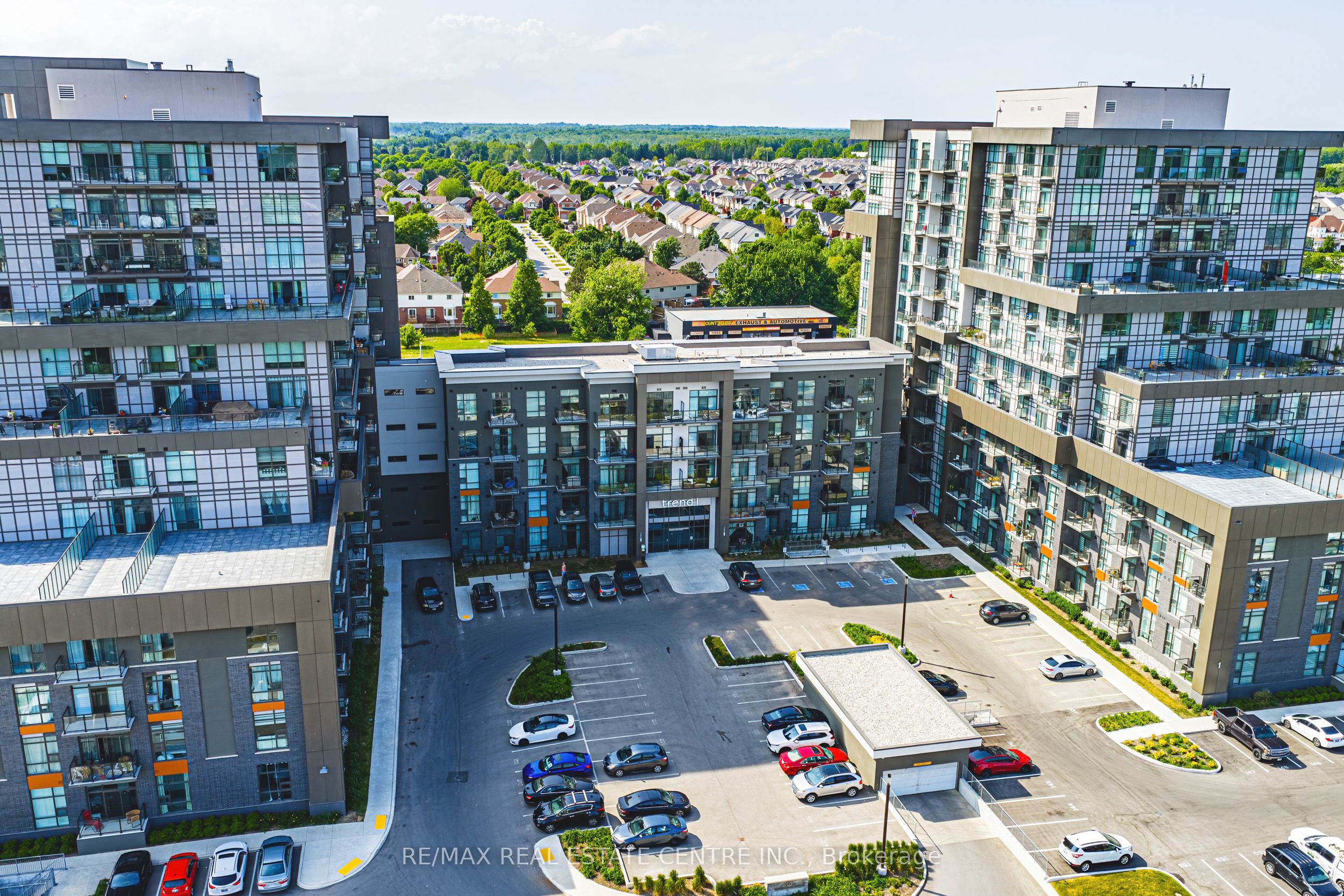 450 Dundas Street 1213