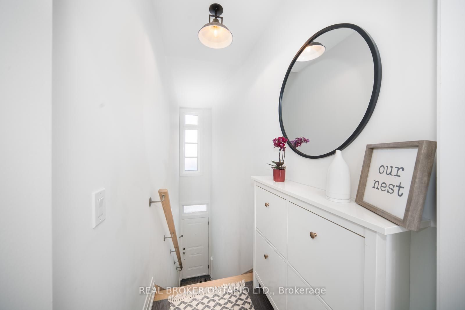 8167 Kipling Avenue 48