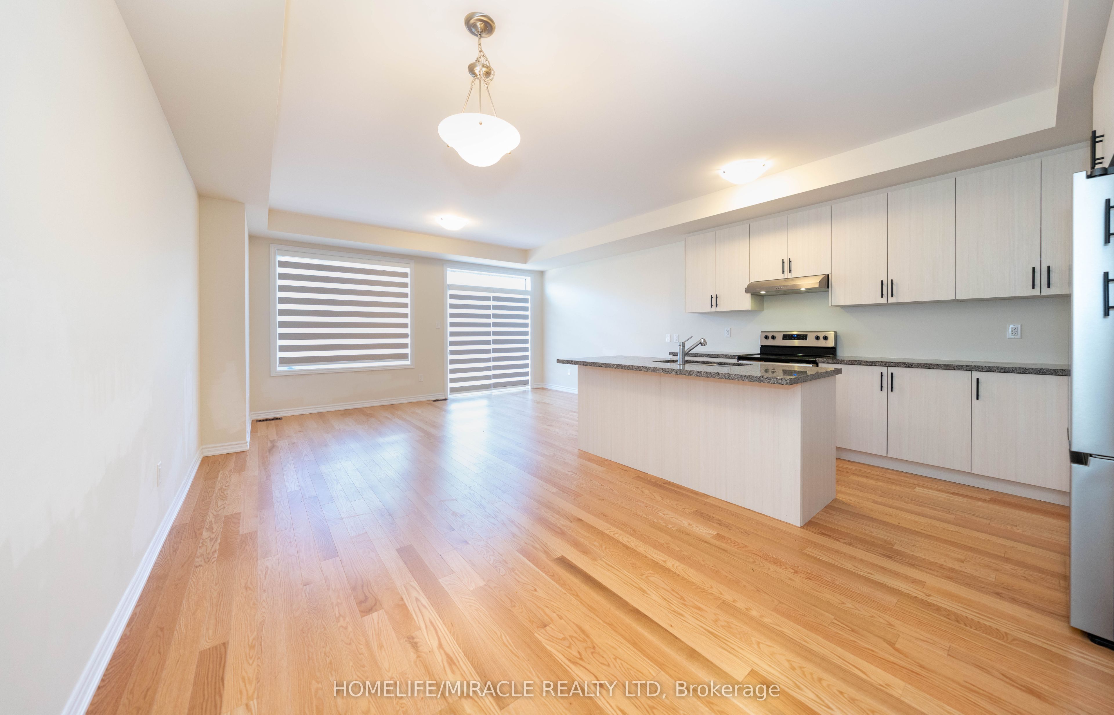 1420 Oakmont Common