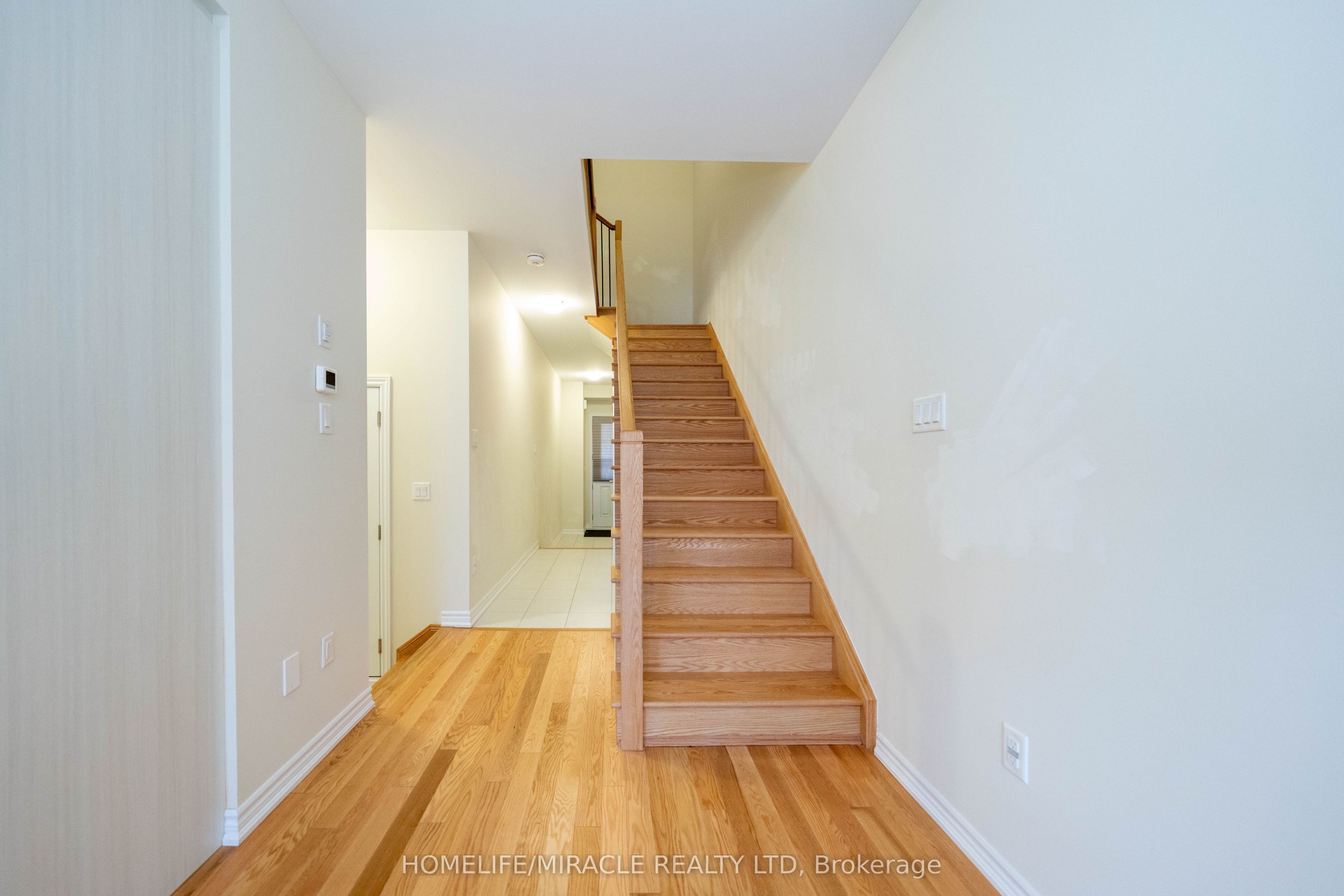 1420 Oakmont Common