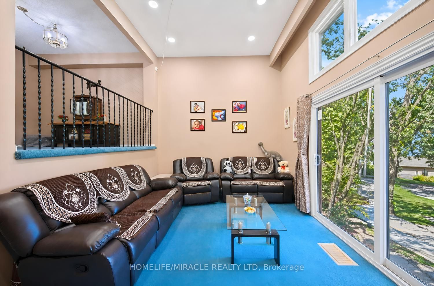 63 Mccallum Court