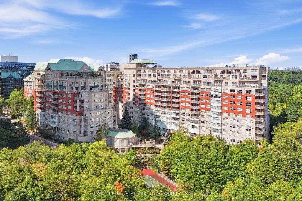 Photo of 18 Concorde Place #310, Toronto, ON M3C 3T9 (MLS # C13778800)