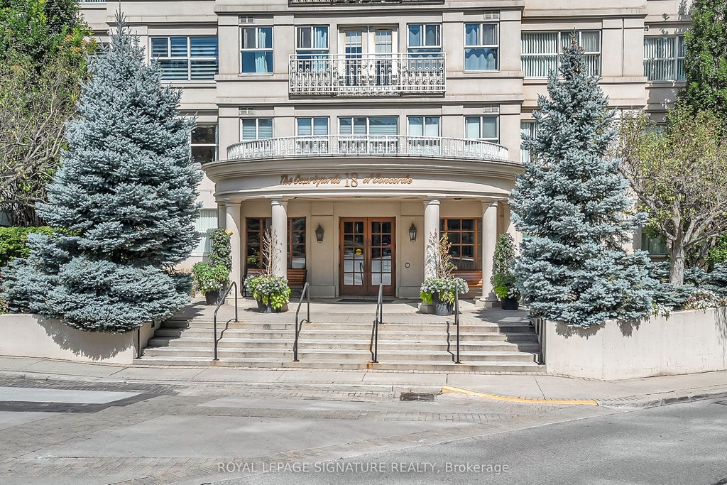 Photo of 18 Concorde Place #310, Toronto, ON M3C 3T9 (MLS # C13778800)