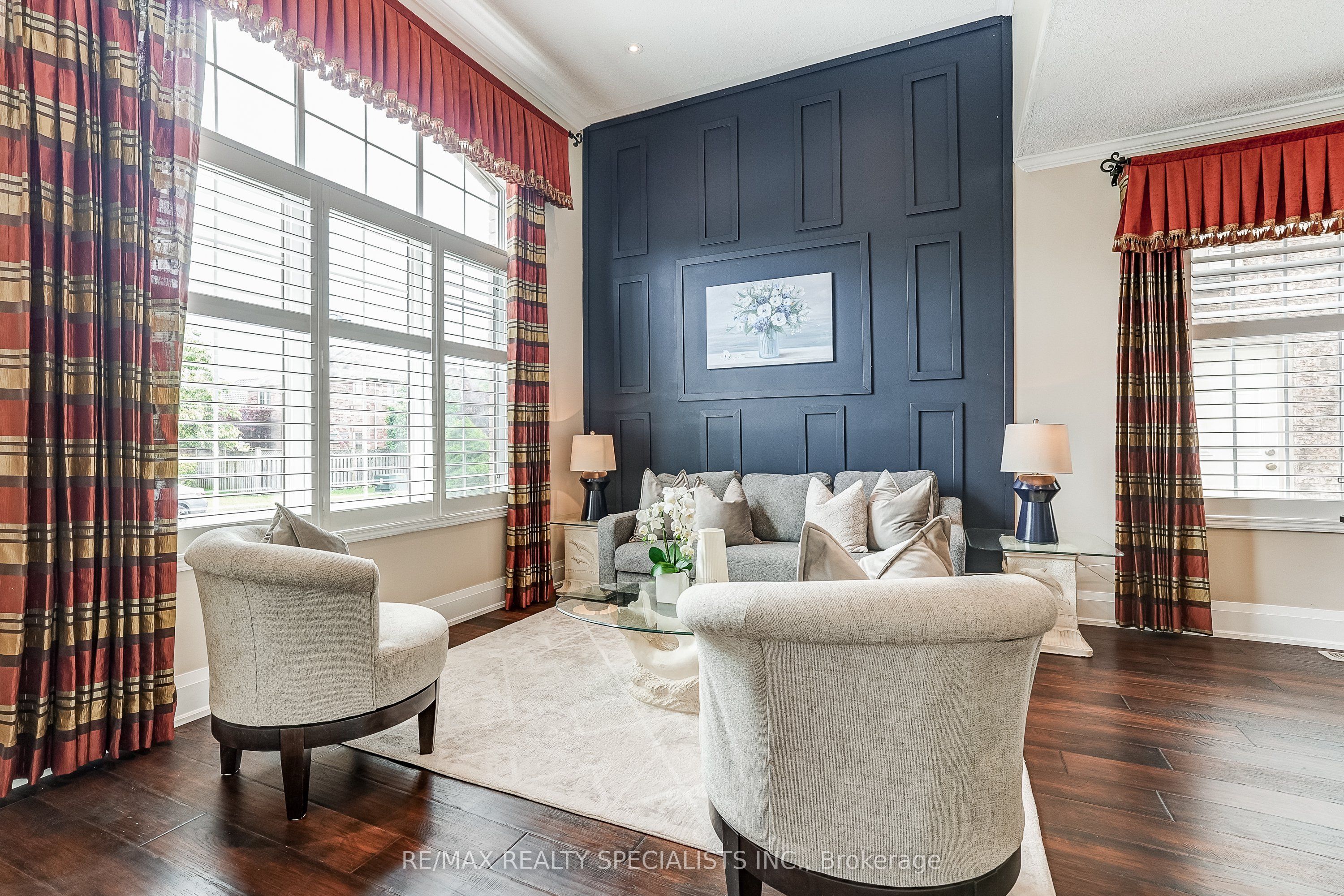 496 Cusick Circle