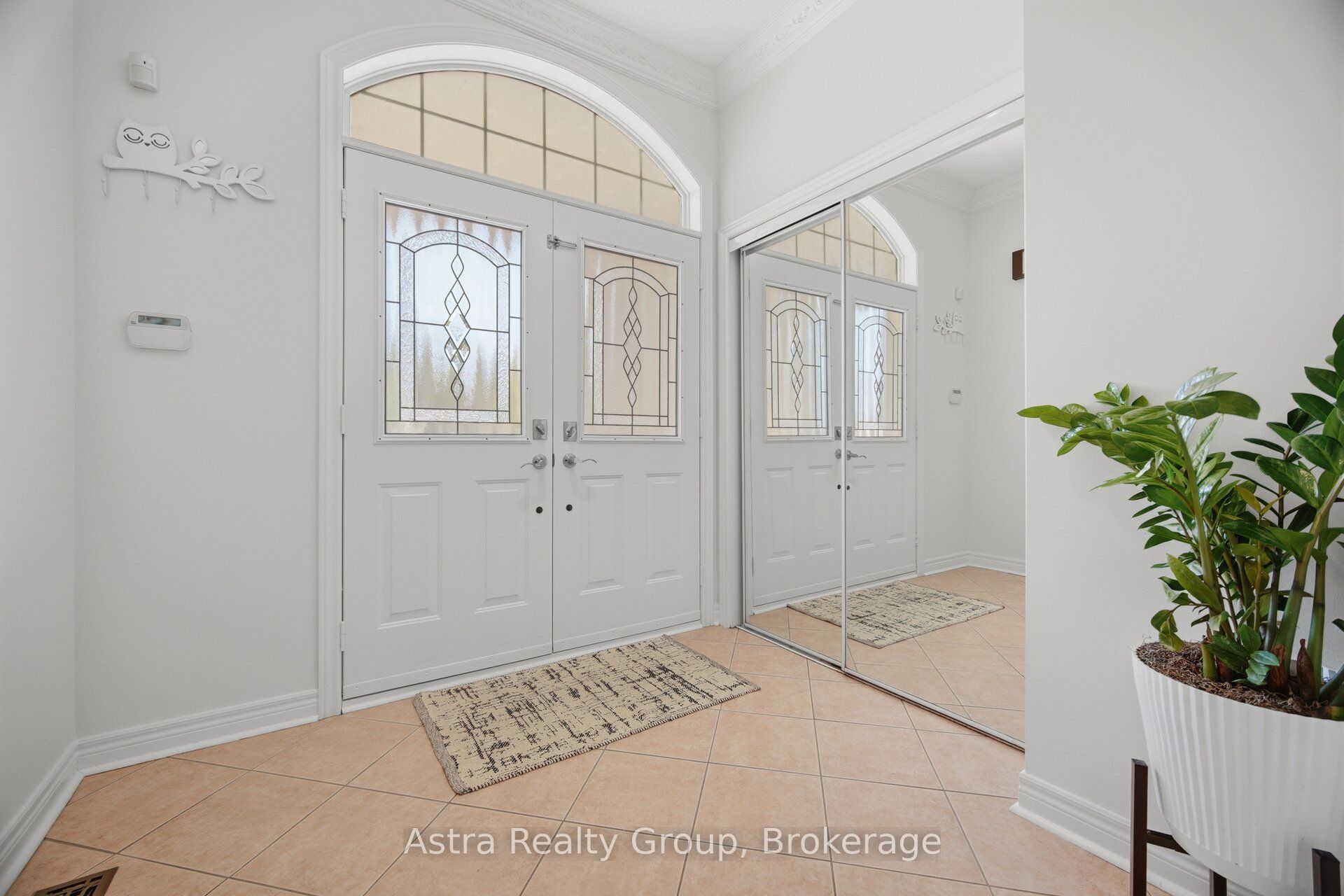 14 Daiseyfield Crescent