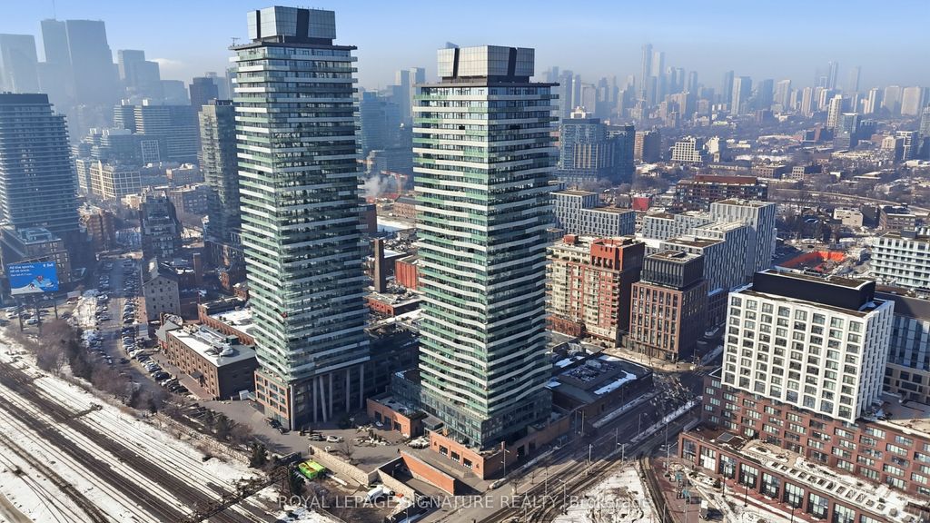 Photo of 390 Cherry Street #2805, Toronto, ON M5A 0E2 (MLS # C13069920)