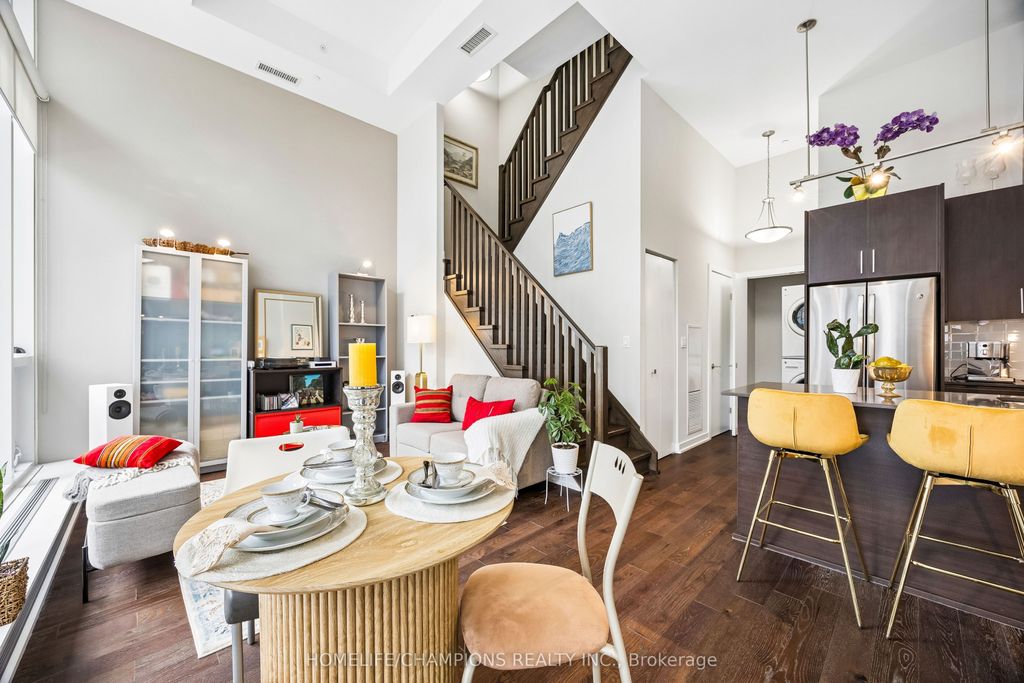 Photo of 20 Bruyeres Mews #Th10, Toronto, ON M5V 0G8 (MLS # C12928488)