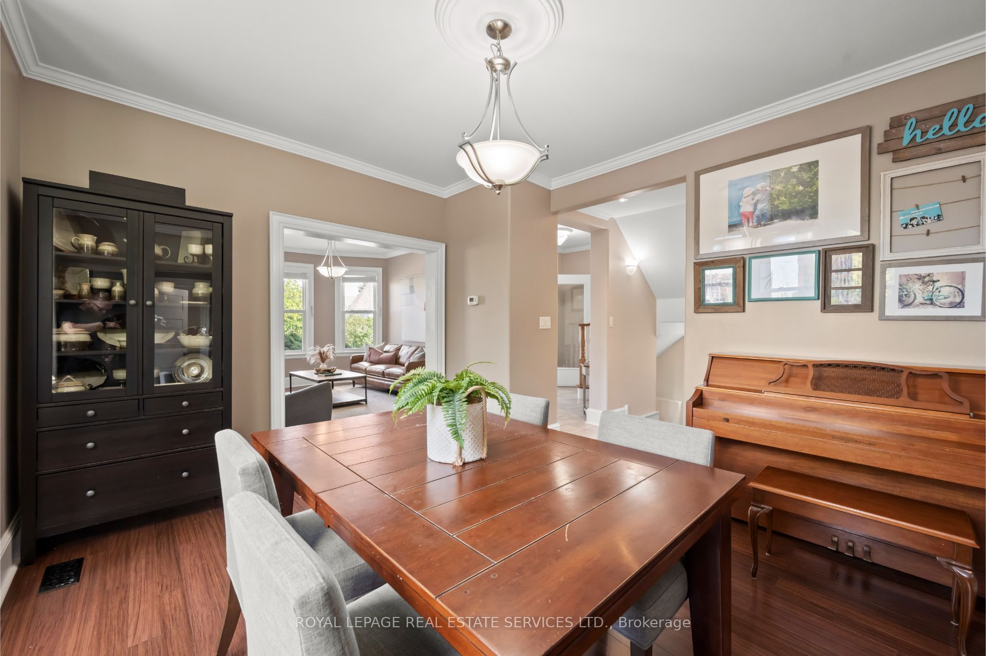 Hamilton, ON L8P 2R9, Canada, 4 Bedrooms Bedrooms, ,2 BathroomsBathrooms,Residential,Active,108532