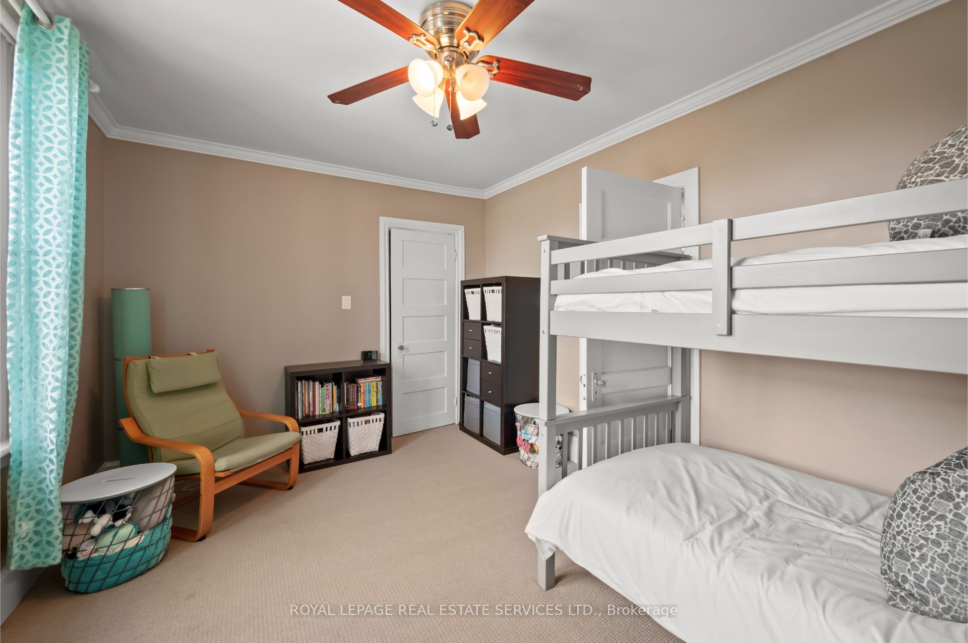 Hamilton, ON L8P 2R9, Canada, 4 Bedrooms Bedrooms, ,2 BathroomsBathrooms,Residential,Active,108532