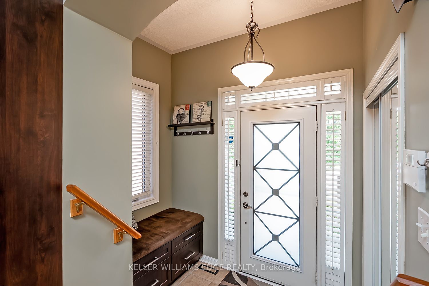 5586 Churchill Meadows Boulevard