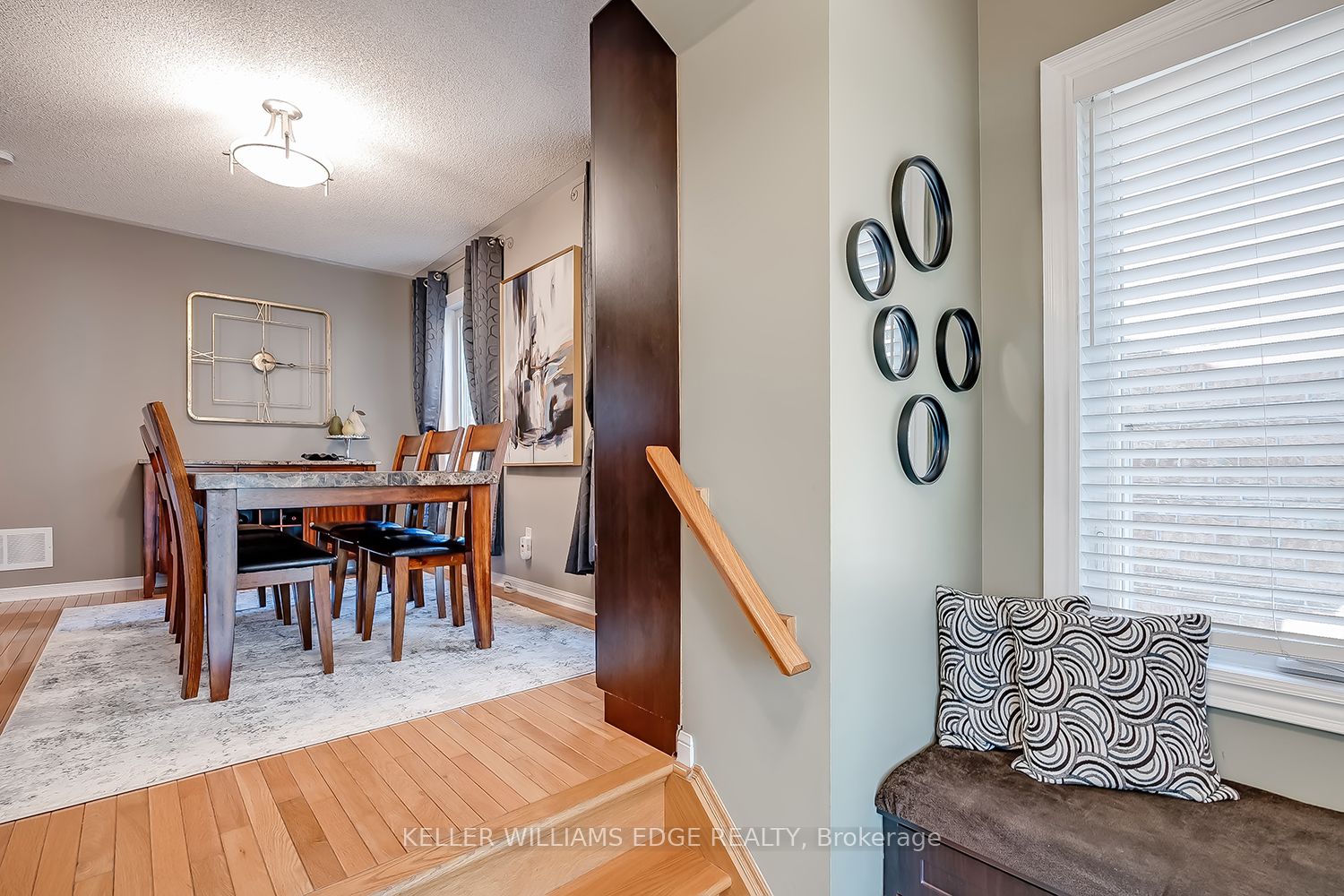 5586 Churchill Meadows Boulevard