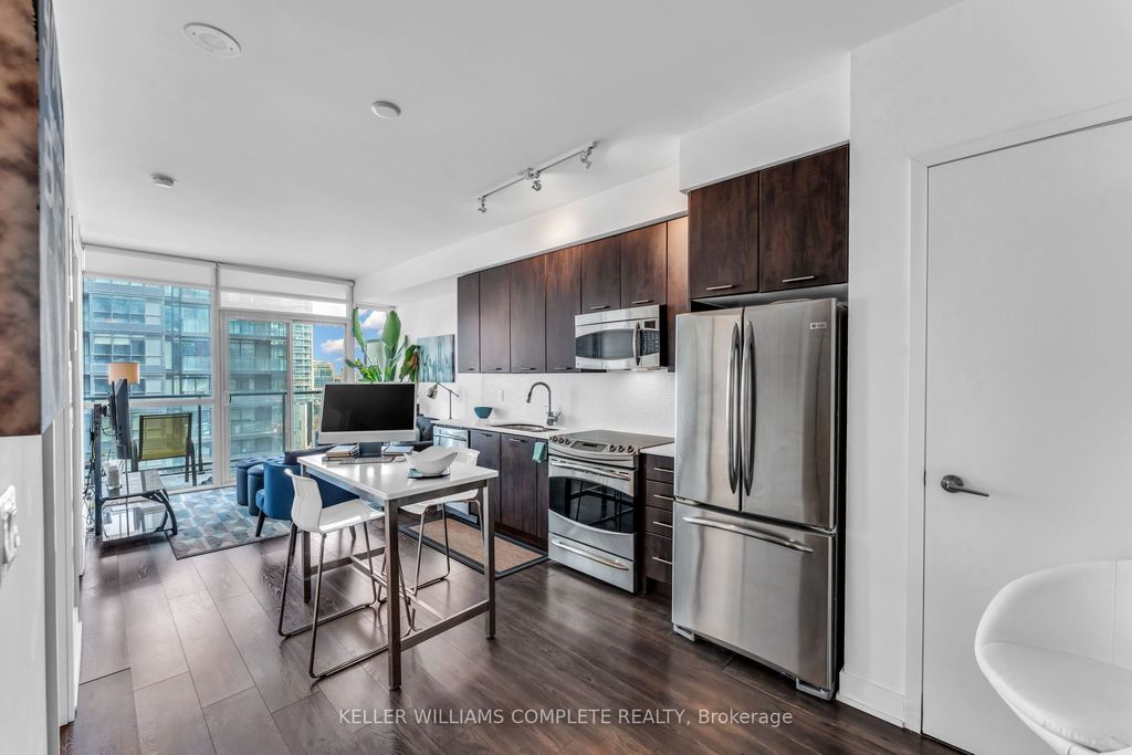 Photo of 169 Fort York Boulevard #1008, Toronto, ON M5V 0C8 (MLS # C12930896)