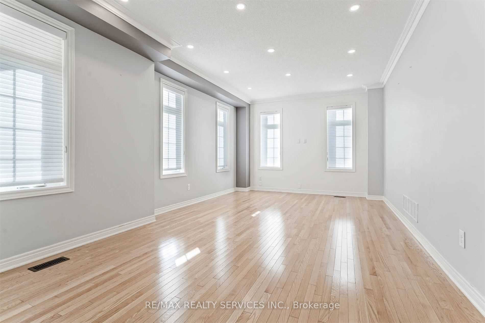 3 Coolwater Drive Upper